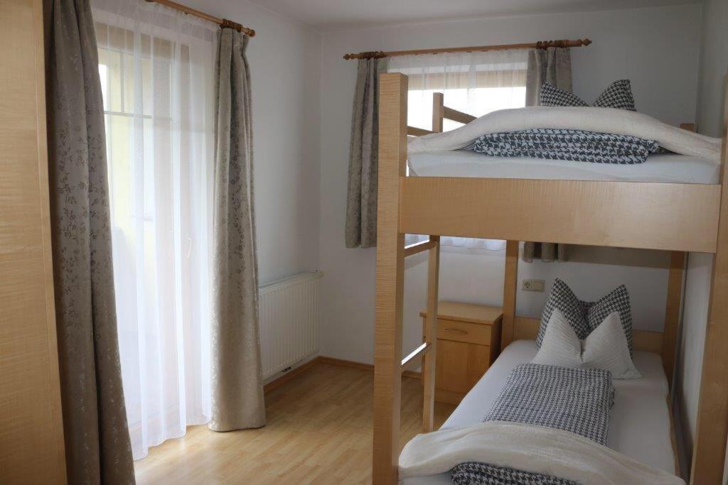 Landhaus Katharina Bis 12 Personen Mit Saunachalet Und Blick Auf Die Bergwelt Des Zillertals Hippach Extérieur photo